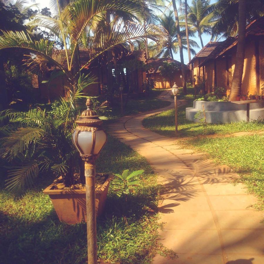 The Village Анжуна Экстерьер фото